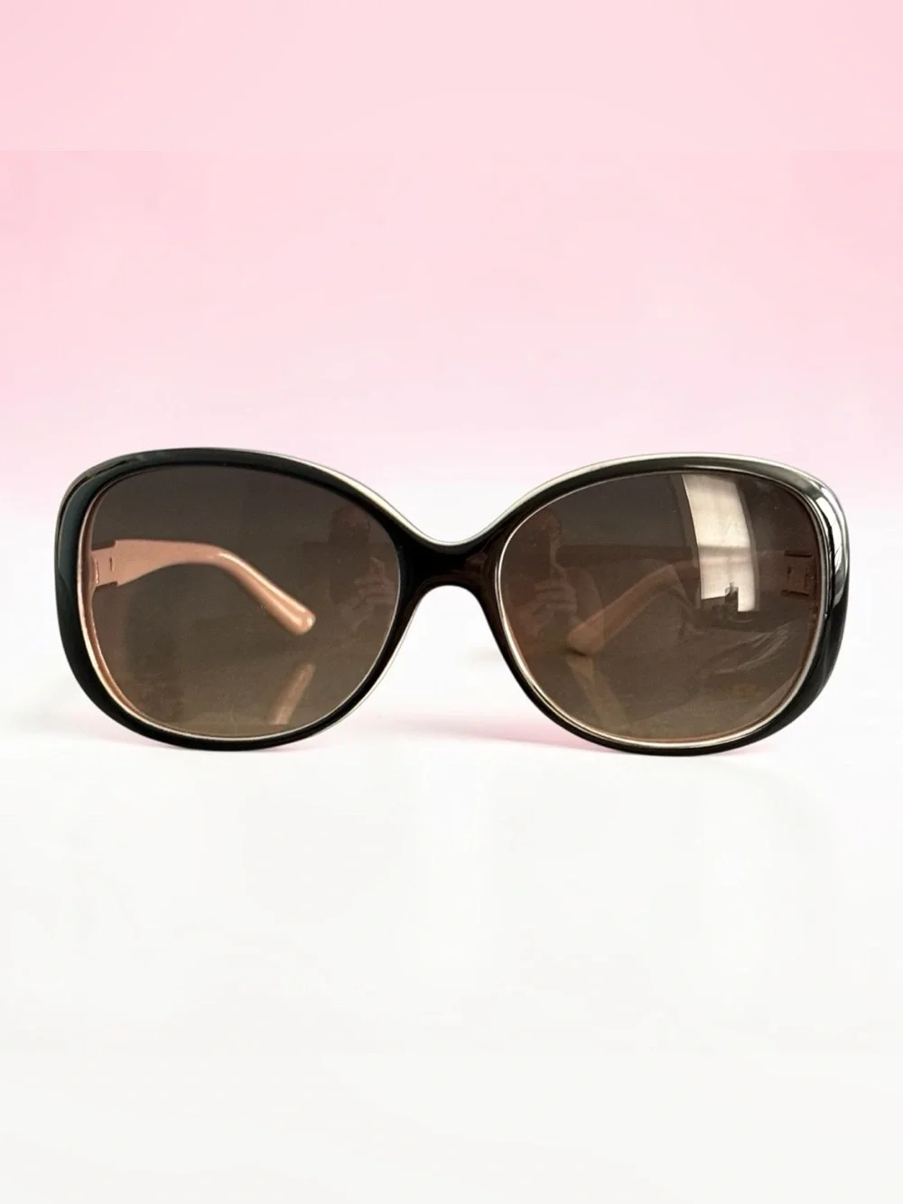 Ann Taylor make statement