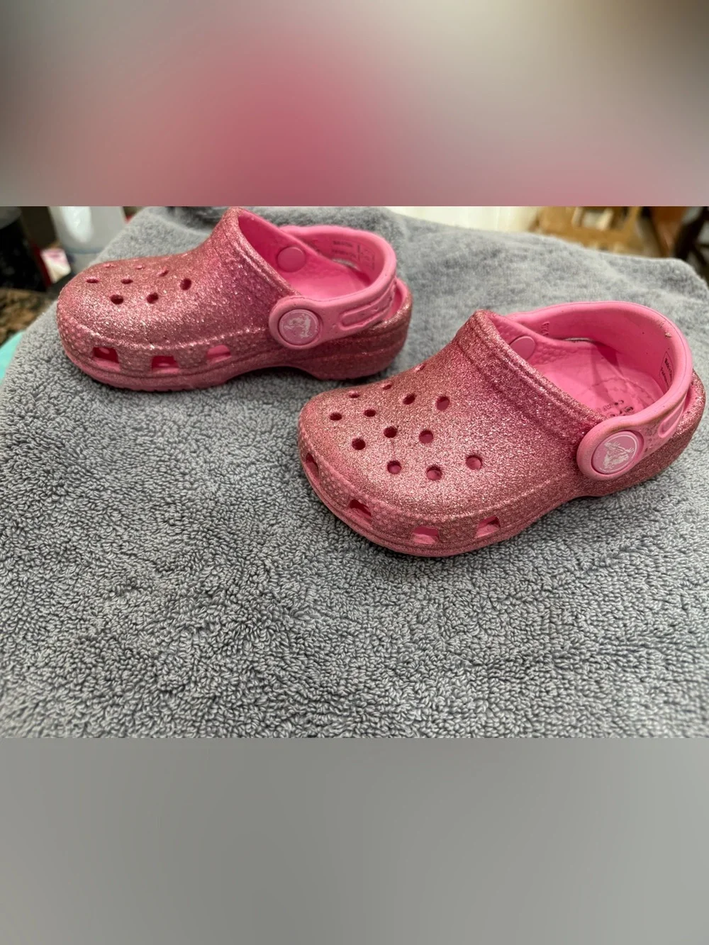 CROCS pink glitter