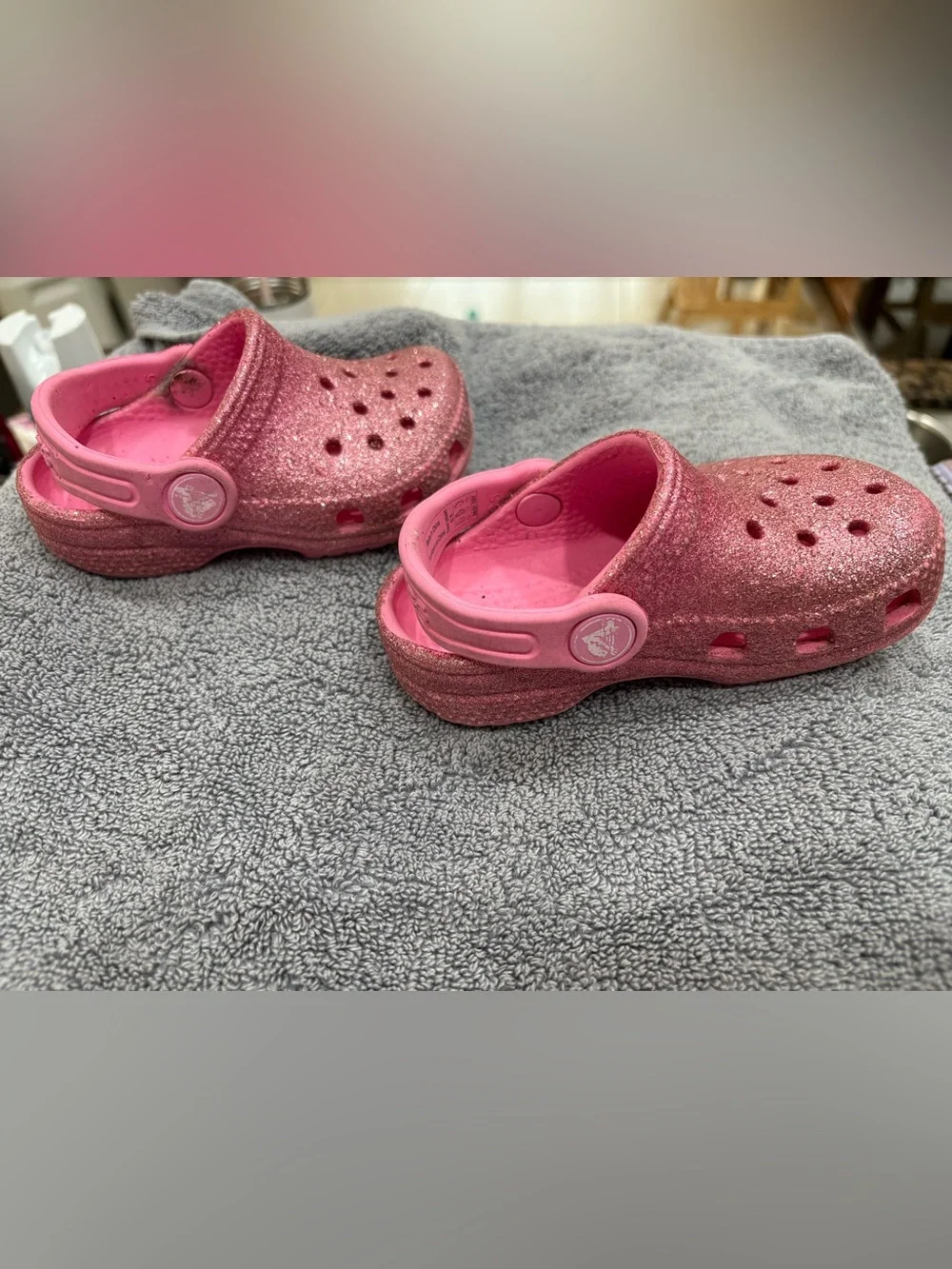 CROCS pink glitter