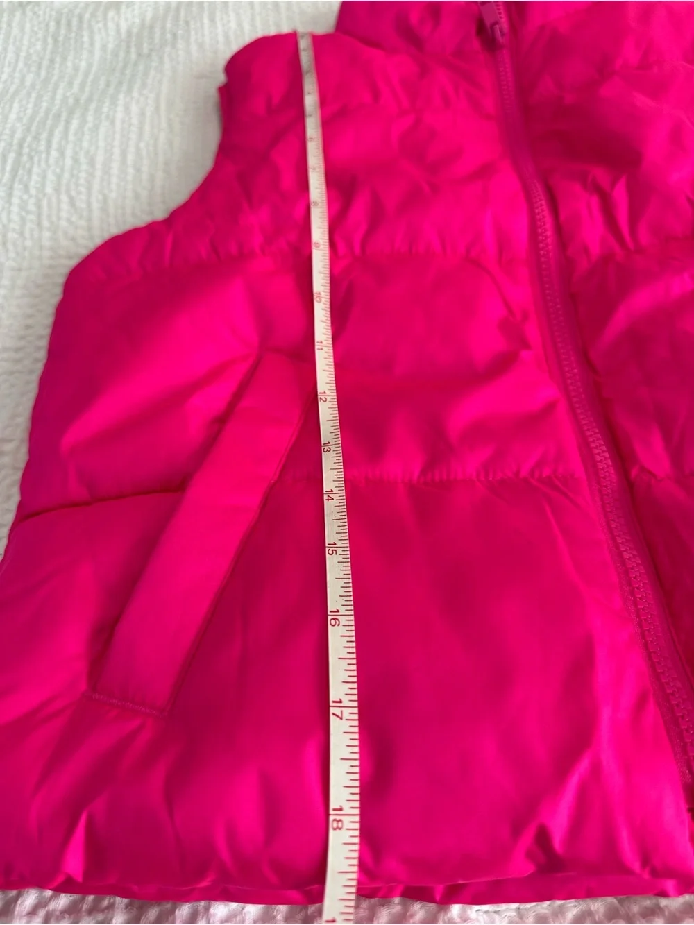 GAP vivid hot
