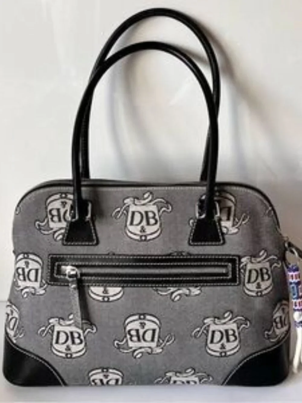 Dooney & Bourke this purse