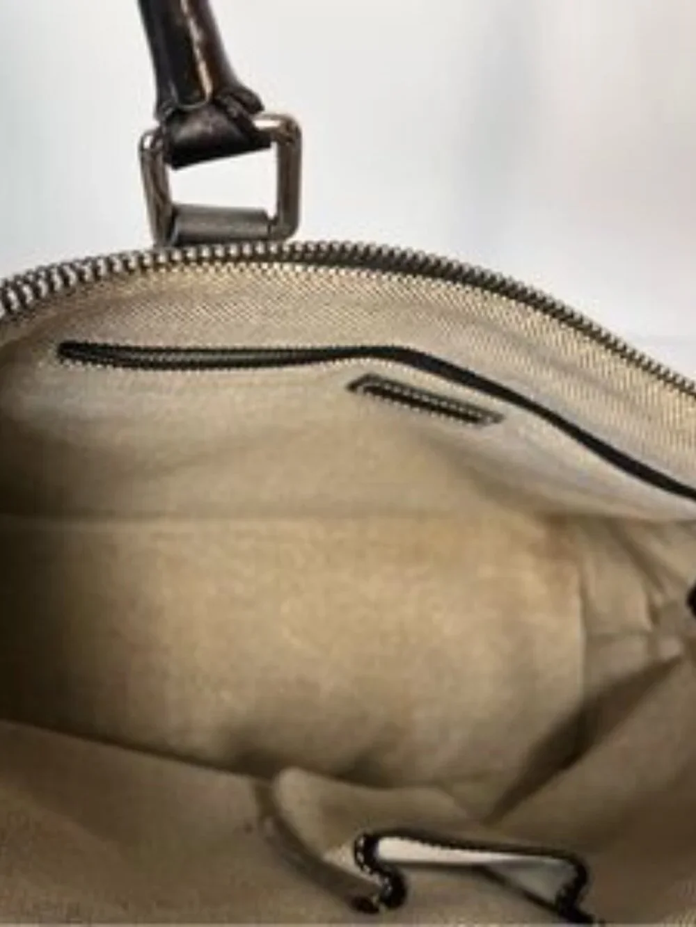 Dooney & Bourke this purse