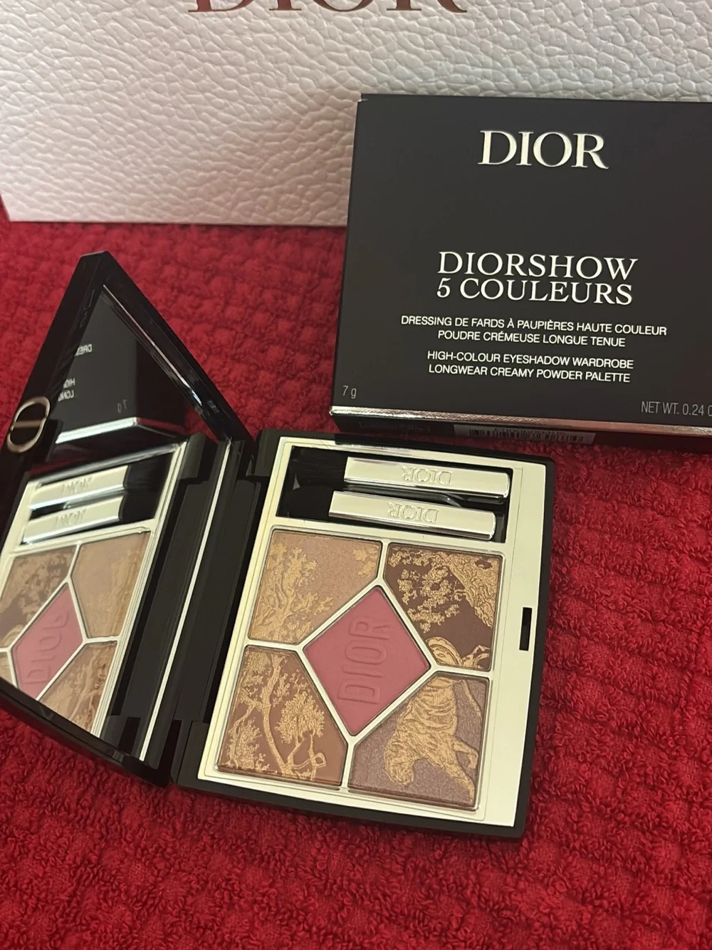 Dior compact palette