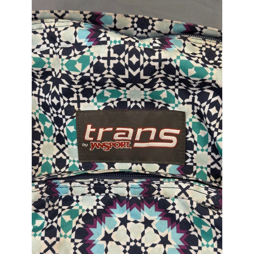 Trans by JanSport trans by