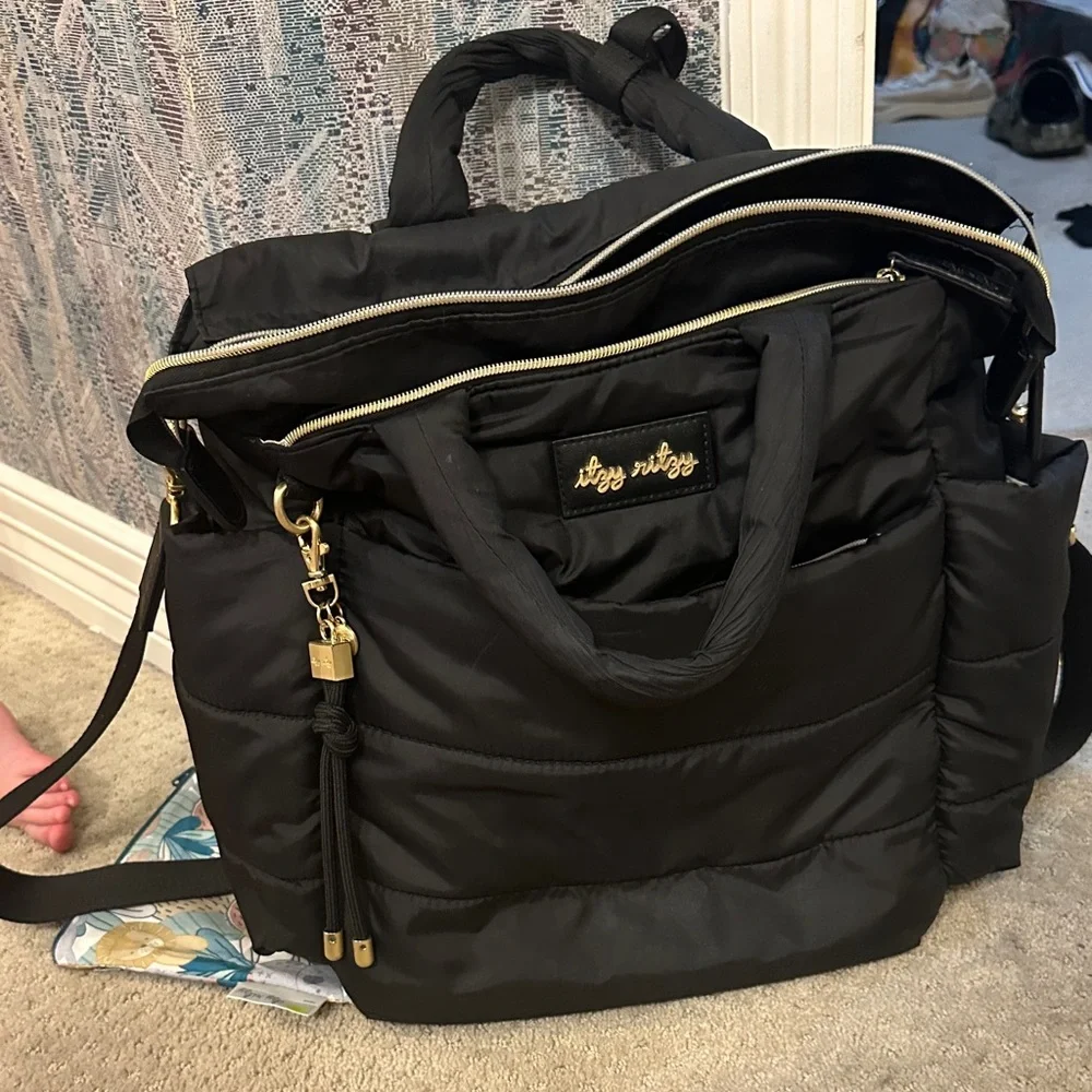 Itzy Ritzy excellent used