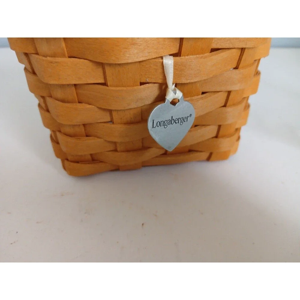 Longaberger by features