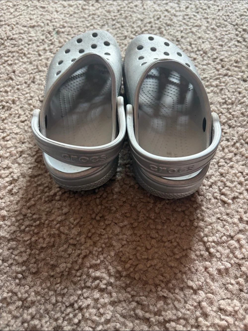 CROCS comfortable silver