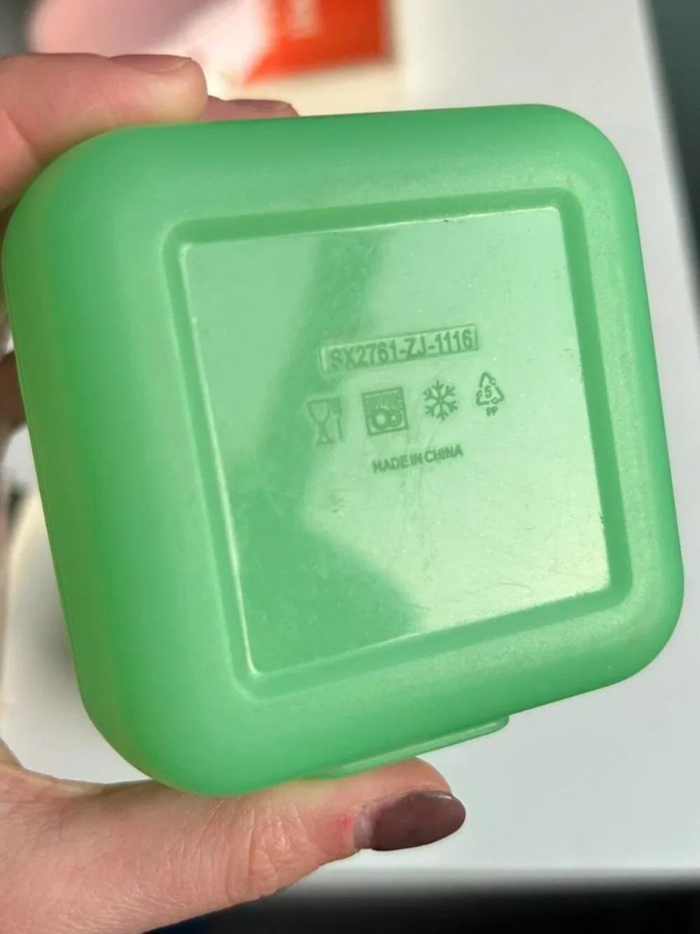 N/A small green