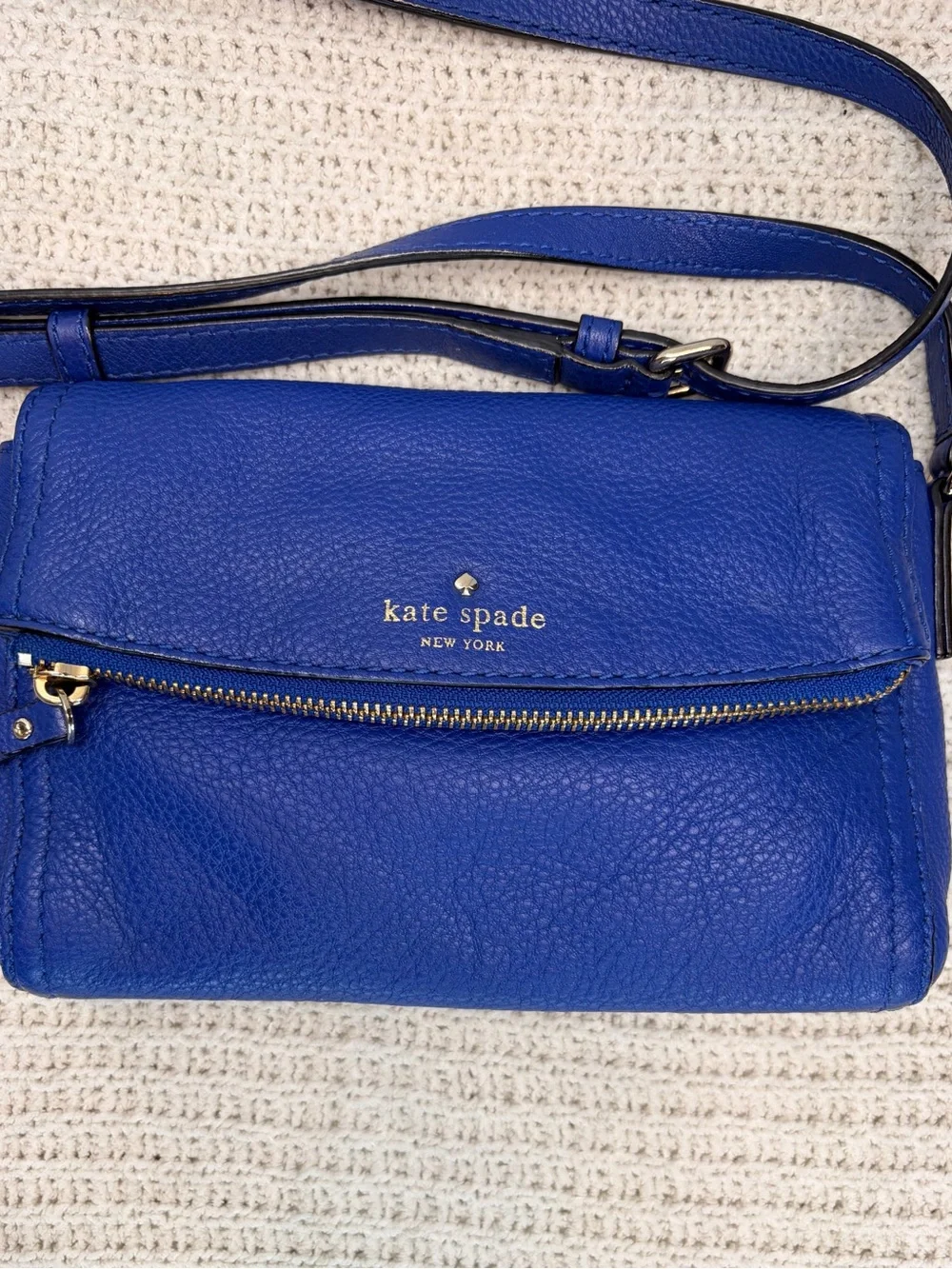 kate spade pebbled leather