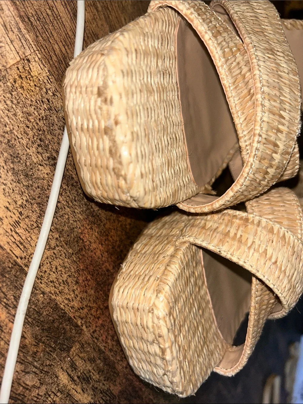 Y nof ? neutral beige