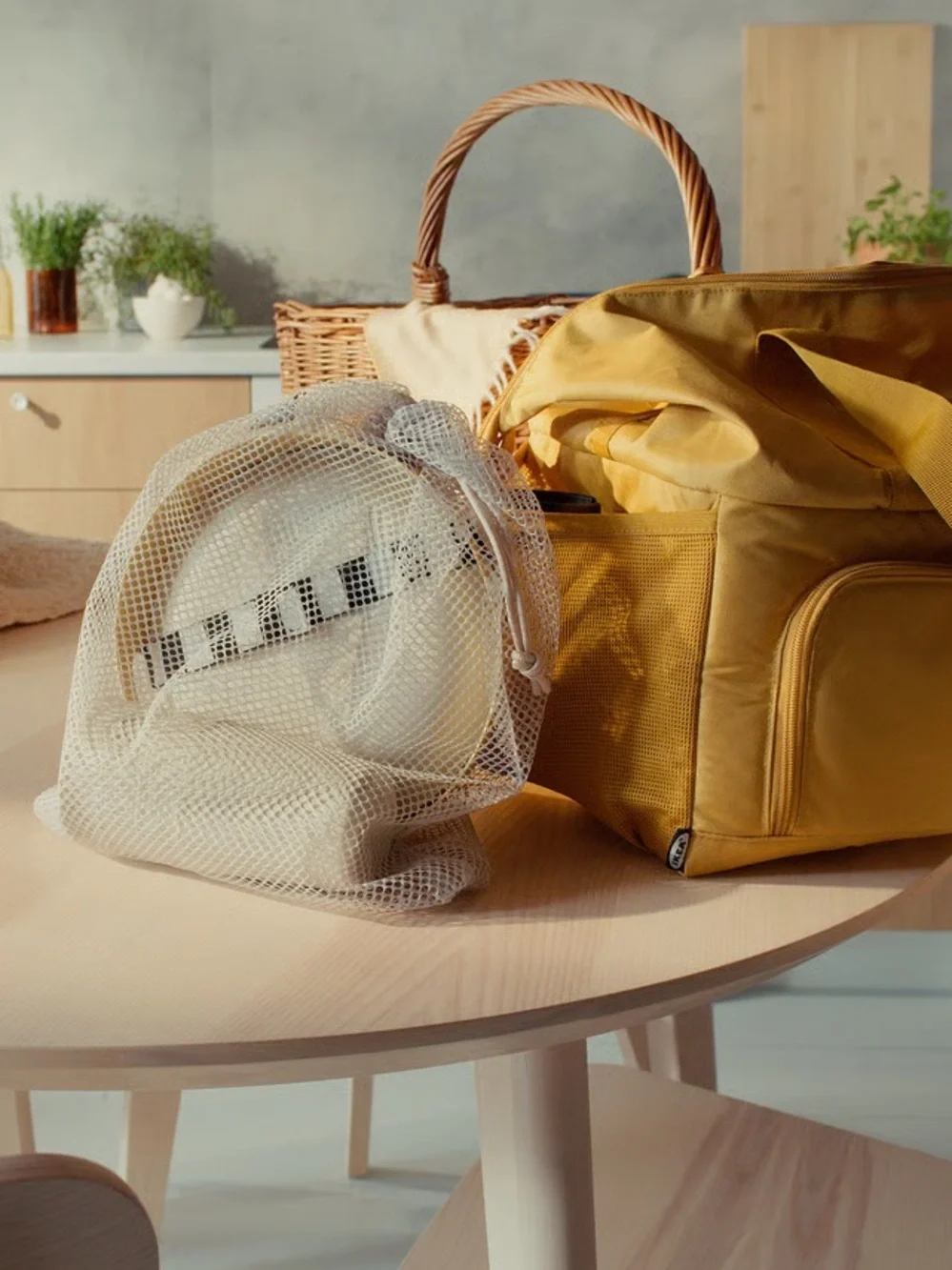 IKEA includes designed mesh