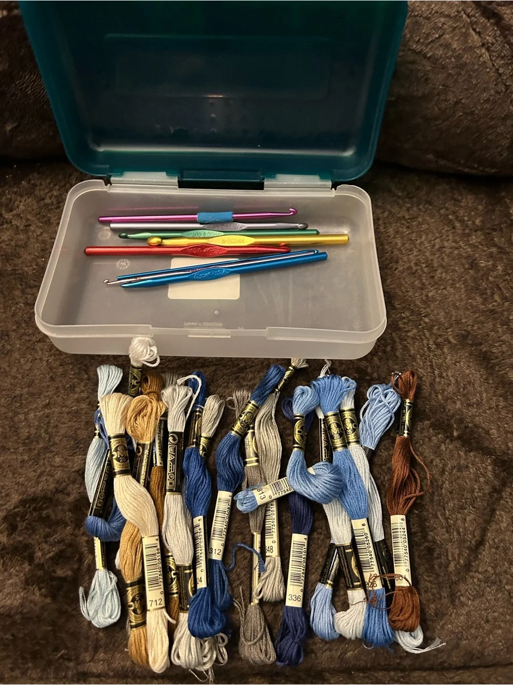 N/A craft crochet