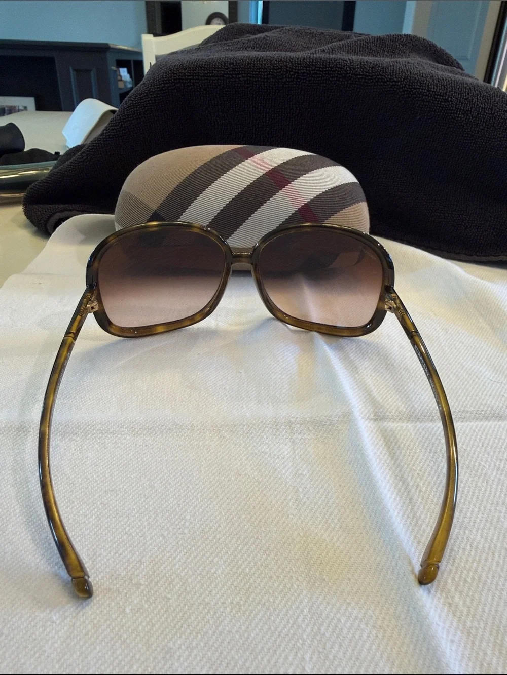 Burberry stylish women