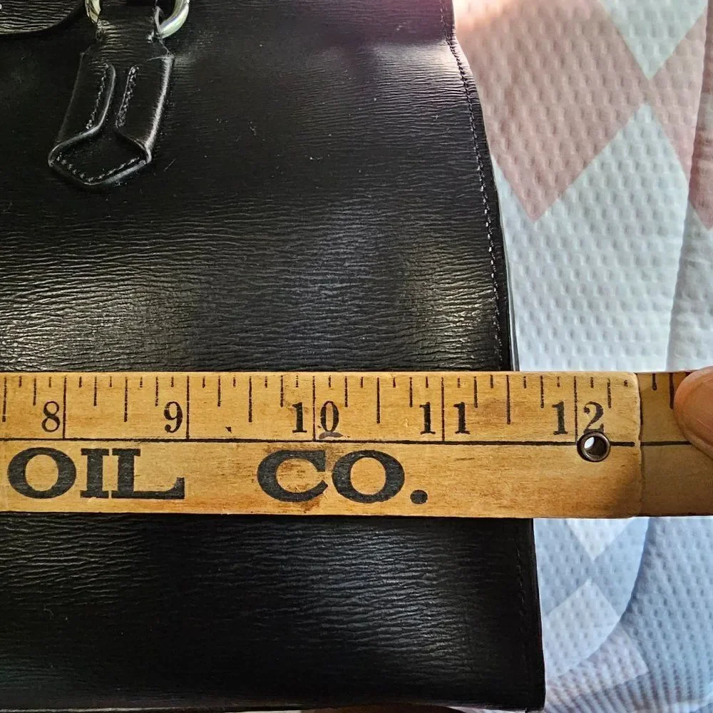 Lauren Ralph Lauren satchel like discoloration