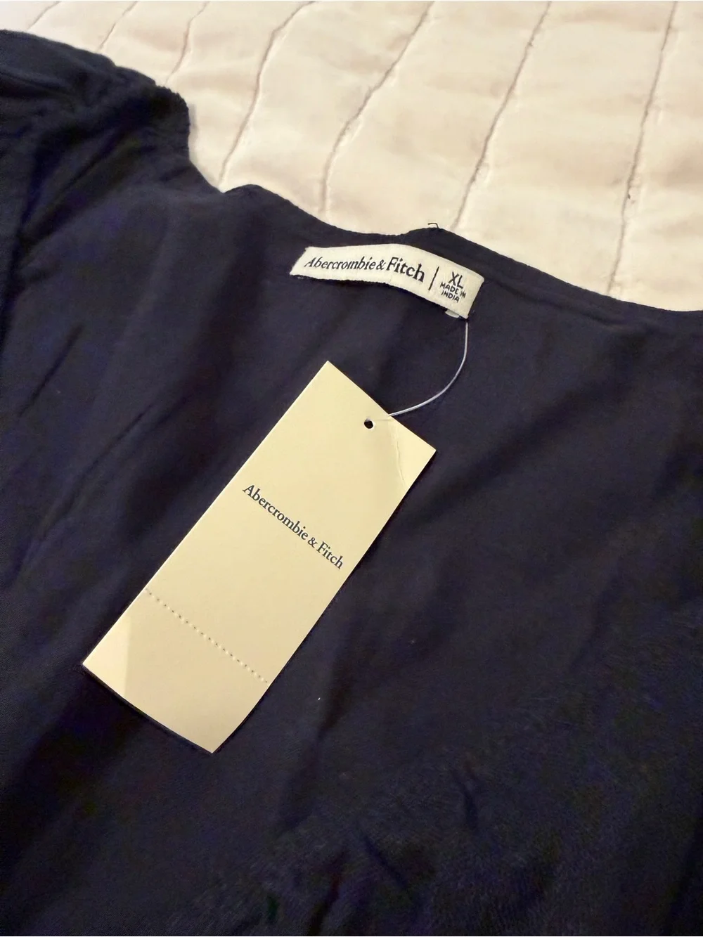 Abercrombie & Fitch feminine puff