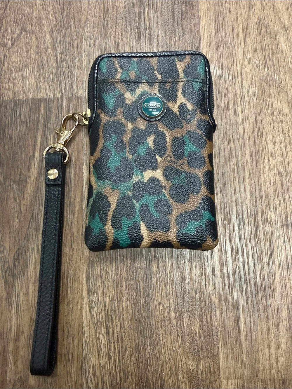 Vintage Coach Leopard Print Wristlet Phone Case in Brown, Black & Green