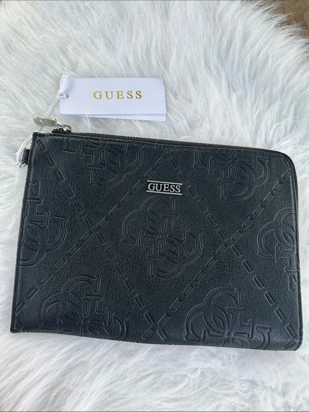 Guess included iphone elegant