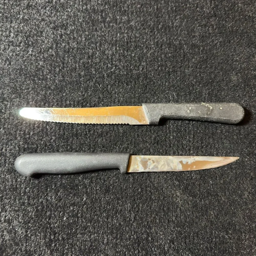 Next Day Gourmet steak knives