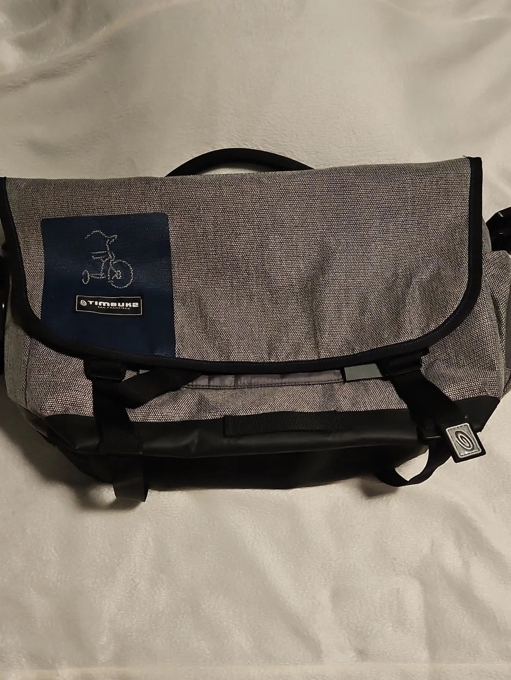 Timbuk2 Gray Messenger Bag with Navy Patch