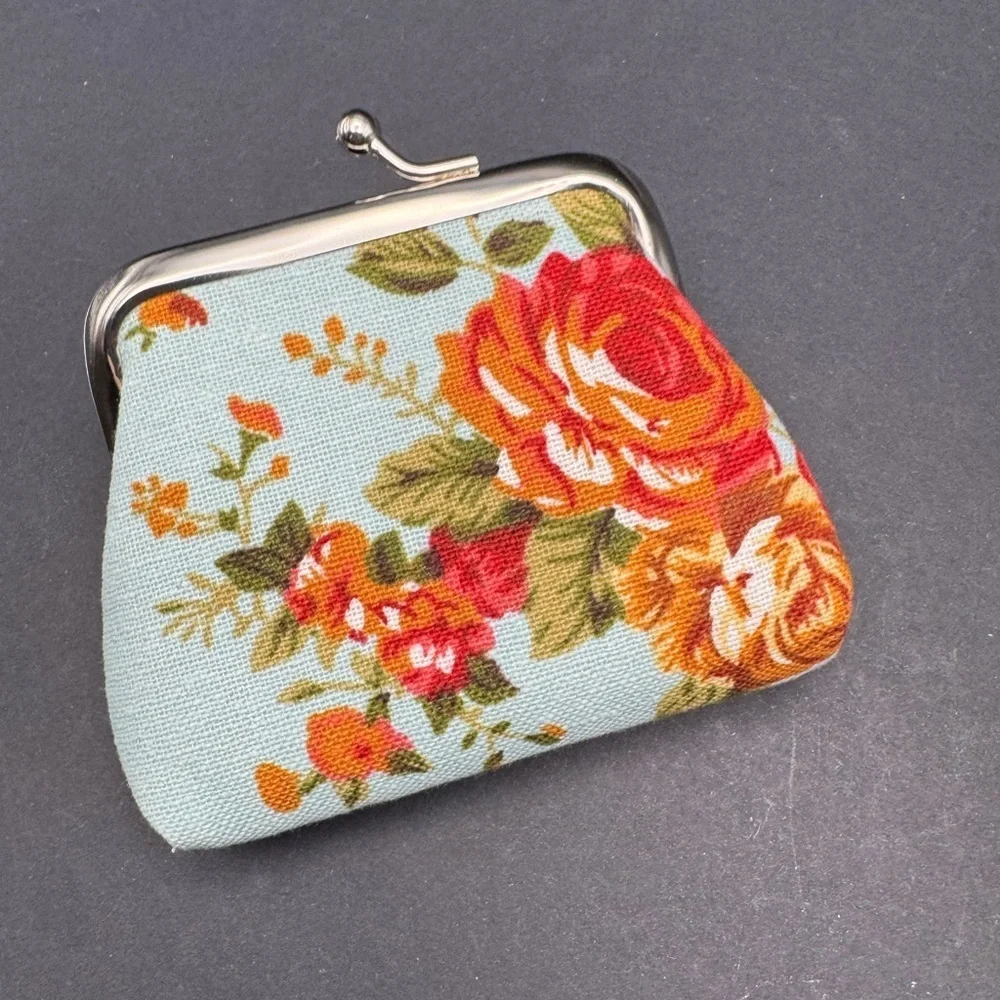 N/A charming floral
