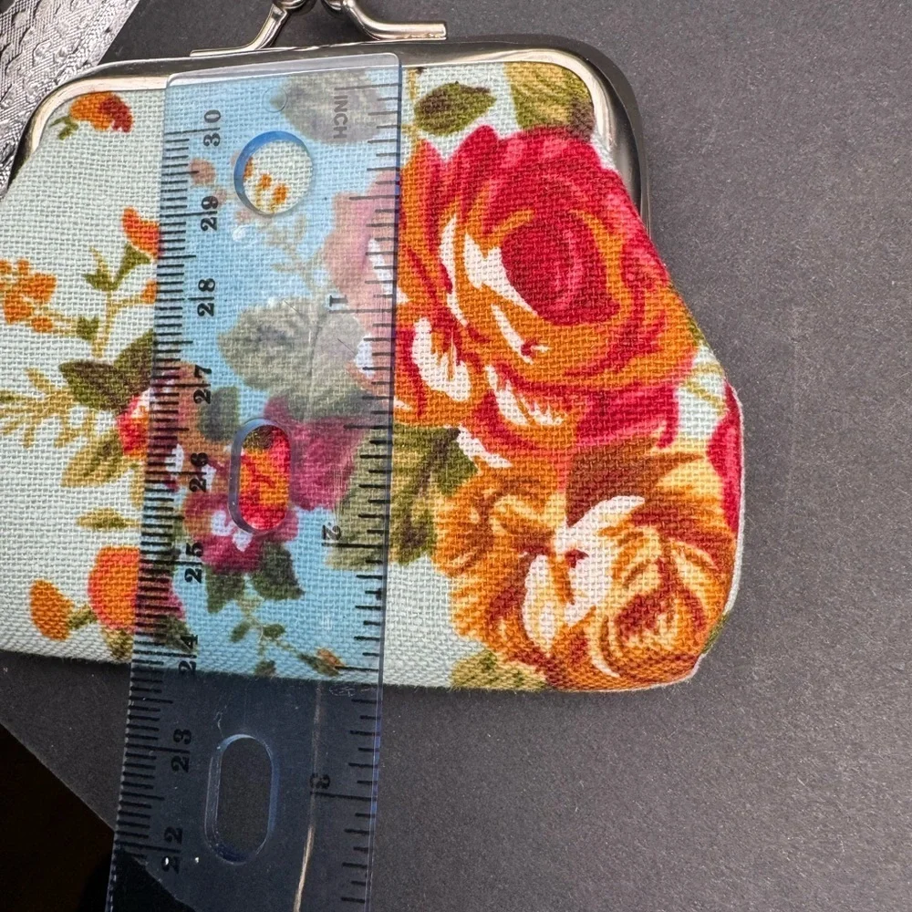 N/A charming floral