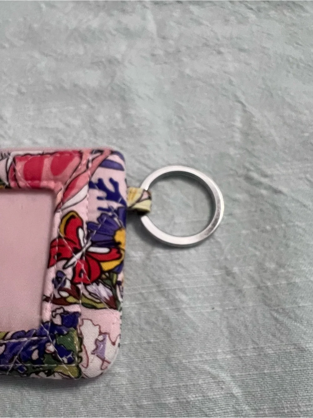 Vera Bradley Zip Id Coastal Wildflowers Floral Pink Card Holder Keychain