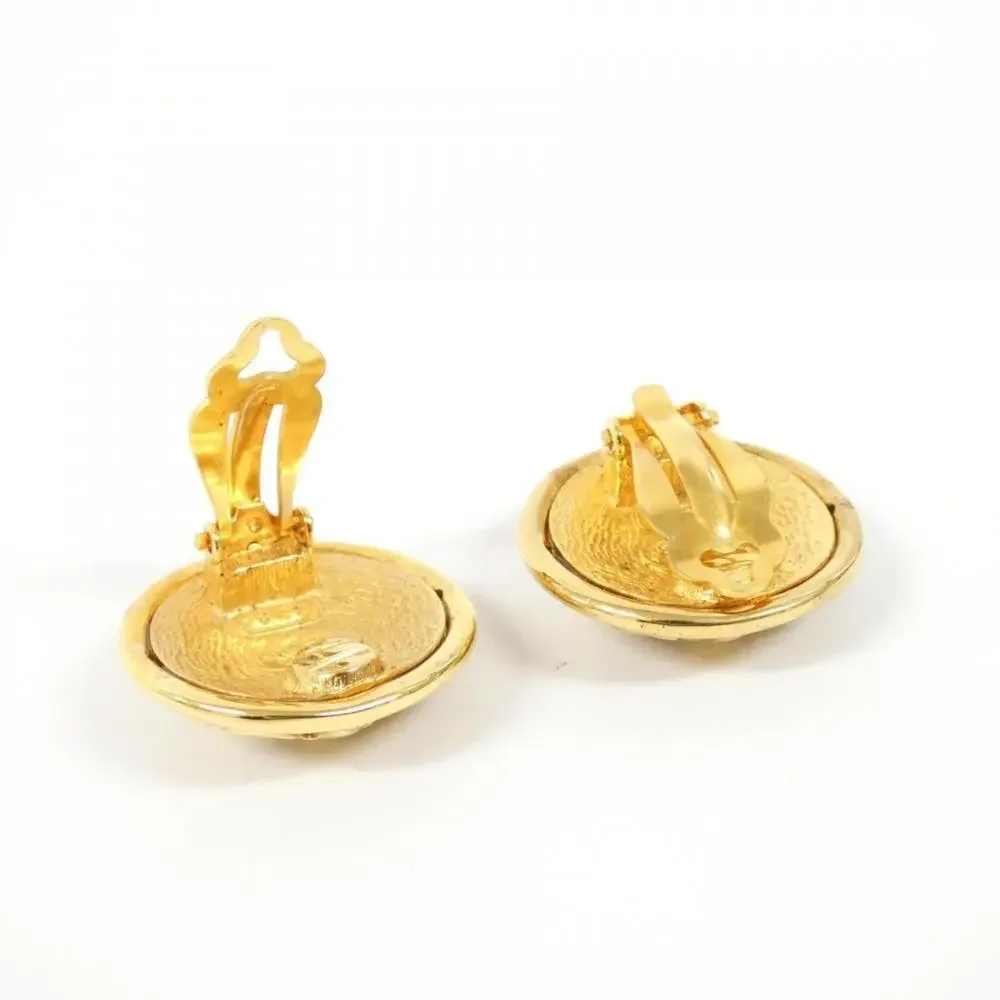 CHANEL authentic gold