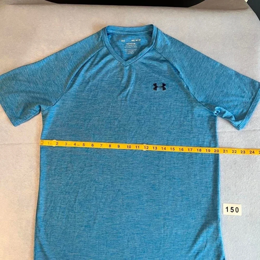 Men's Underarmour Light Blue Polo Shirt Activewear Size Men's Medium