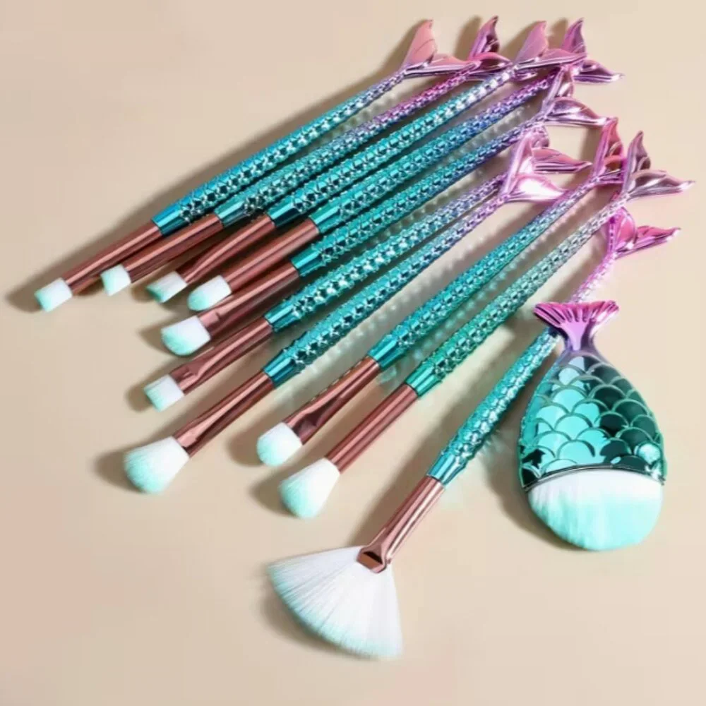 11-Piece Mermaid Makeup Brush Set | Metallic Teal Pink Purple | Palm Brush Tail