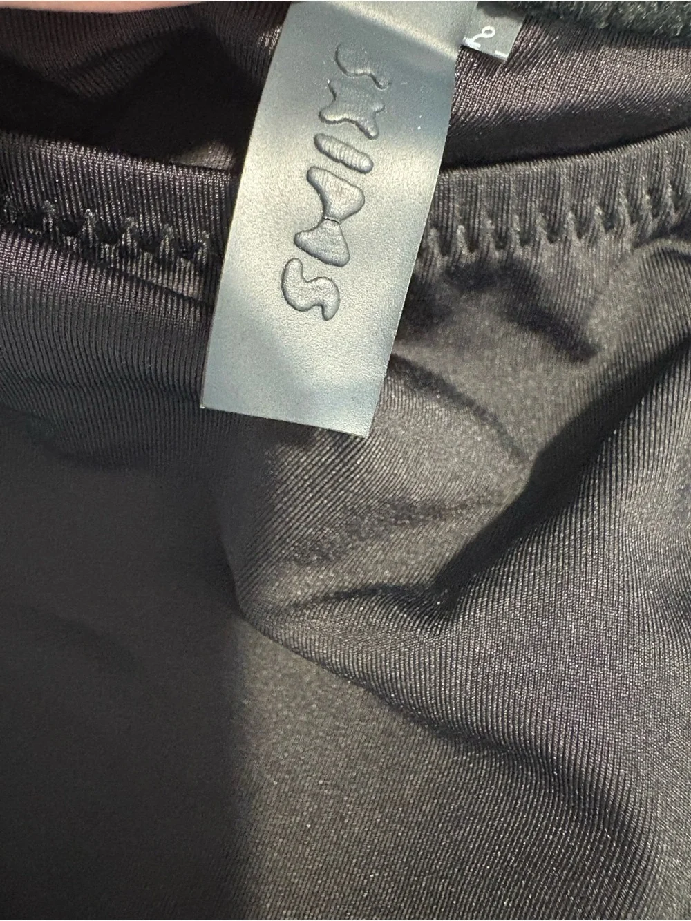 SKIMS sleek black