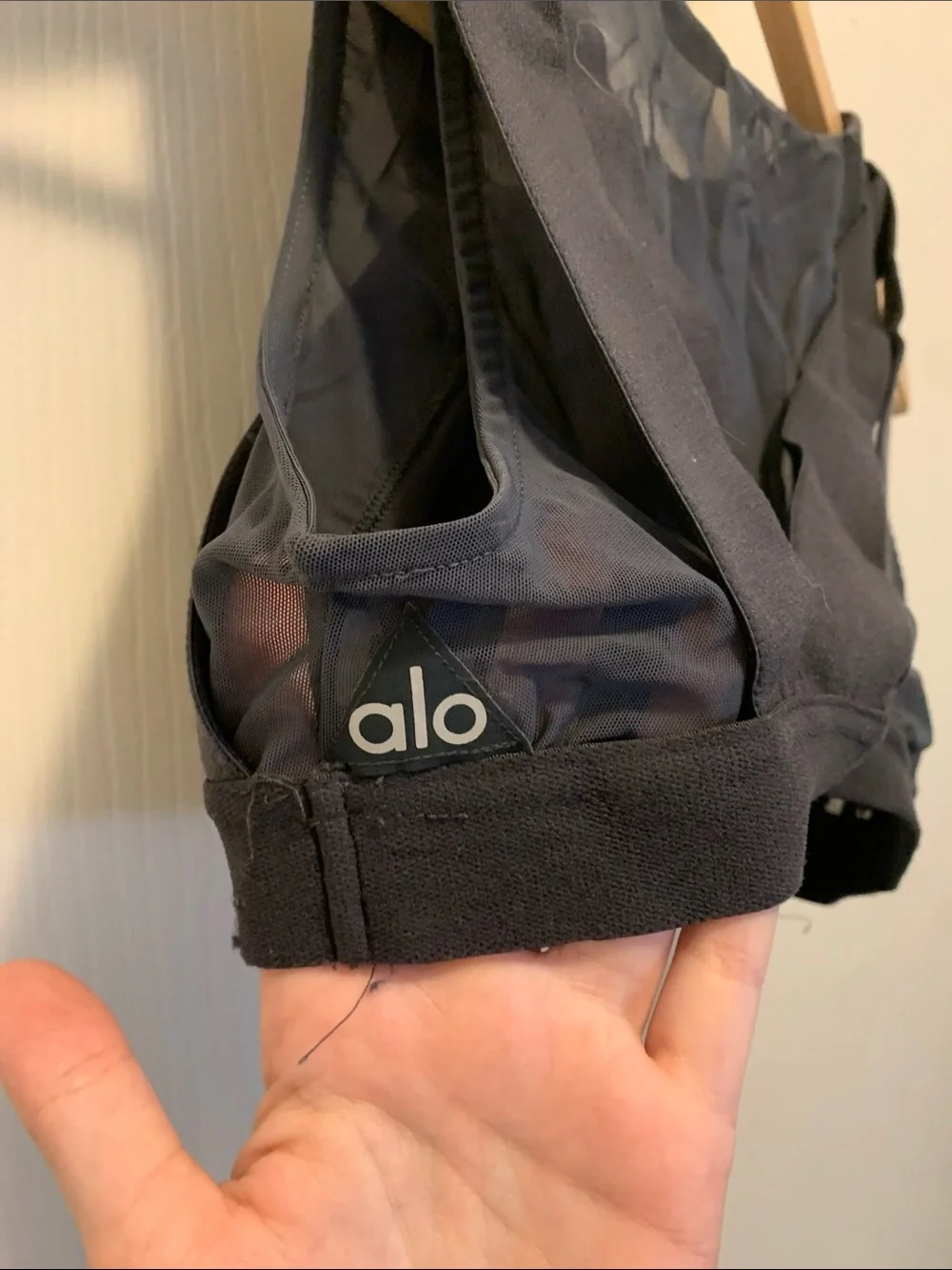 ALO Yoga supportive sports
