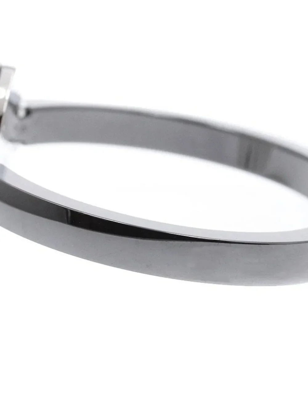 BVLGARI brand	bvlgari model	b