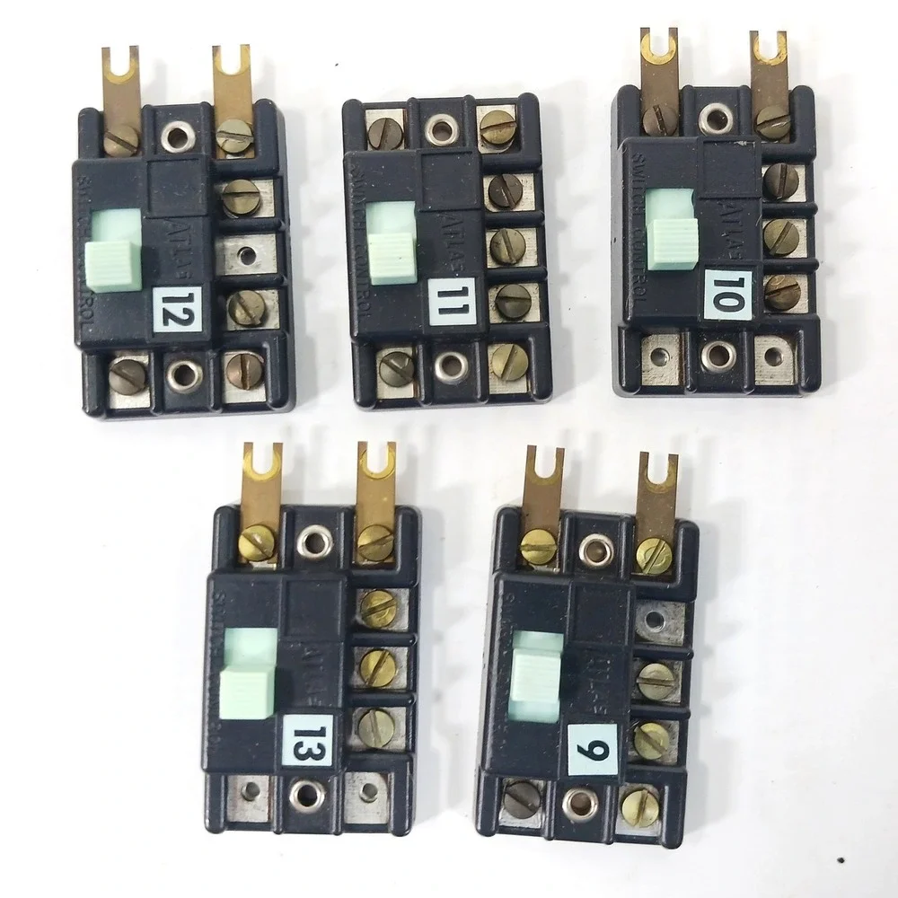 Lot of 5 Atlas HO Scale Model Train Switch Control Boxes Black Vintage Layout