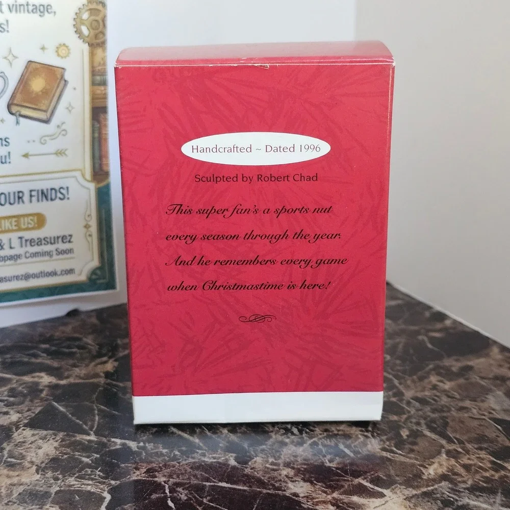 Hallmark box piece