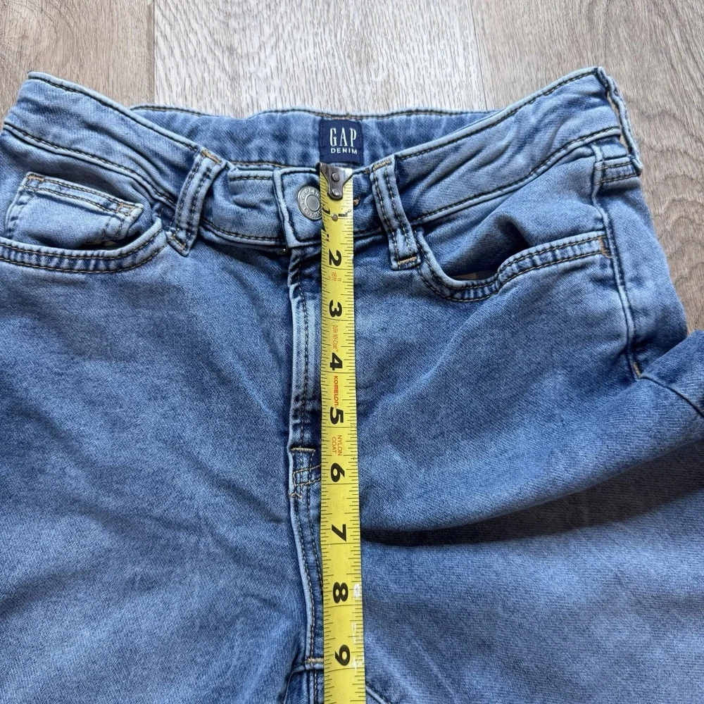 GAP these girls