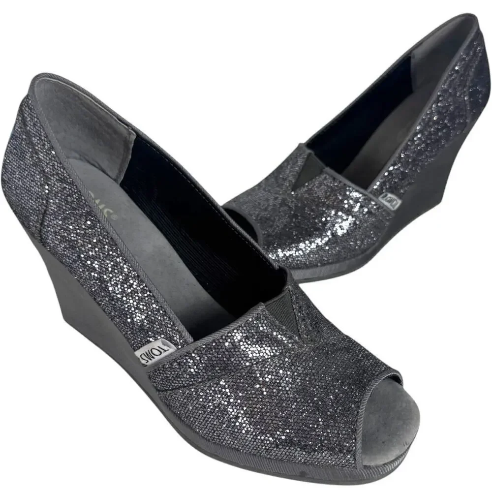 Toms pewter embellished