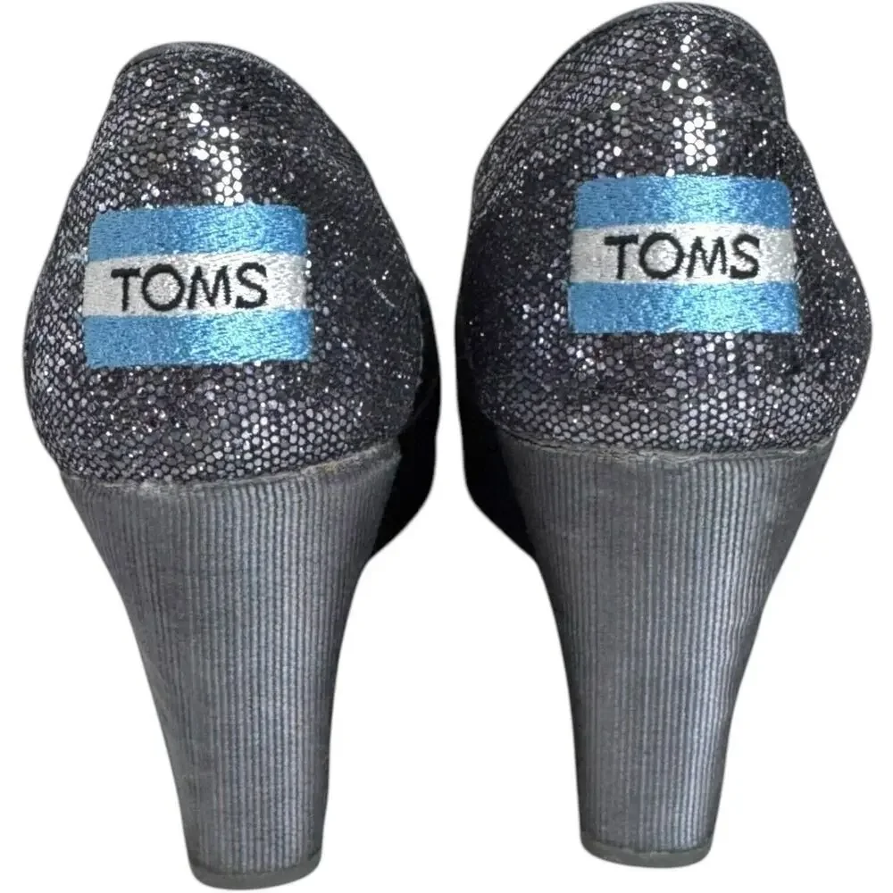 Toms pewter embellished