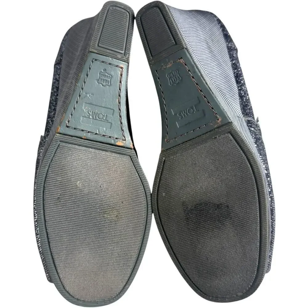 Toms pewter embellished