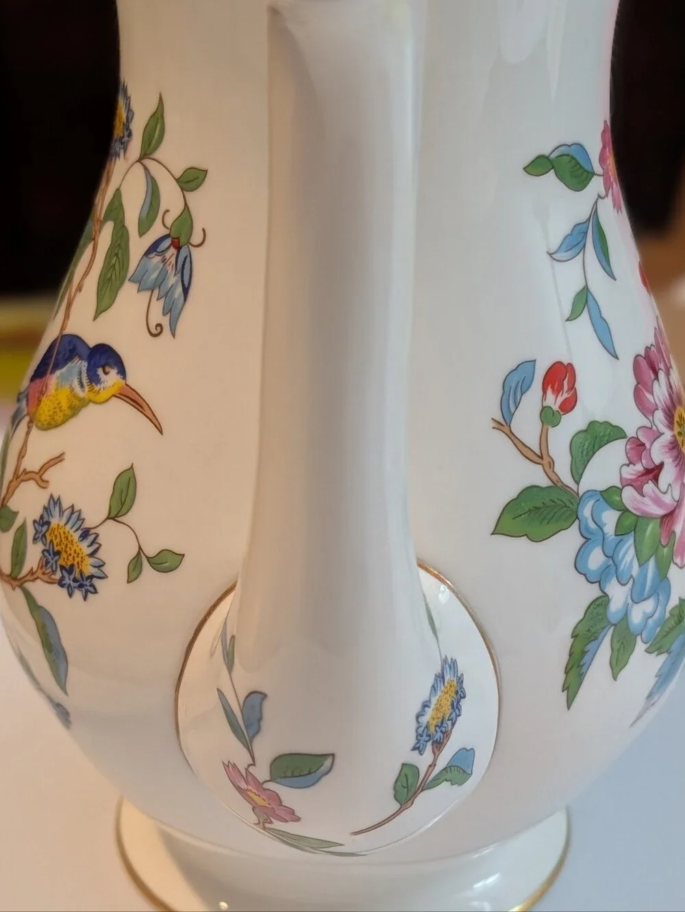 Aynsley beautiful vibrantly