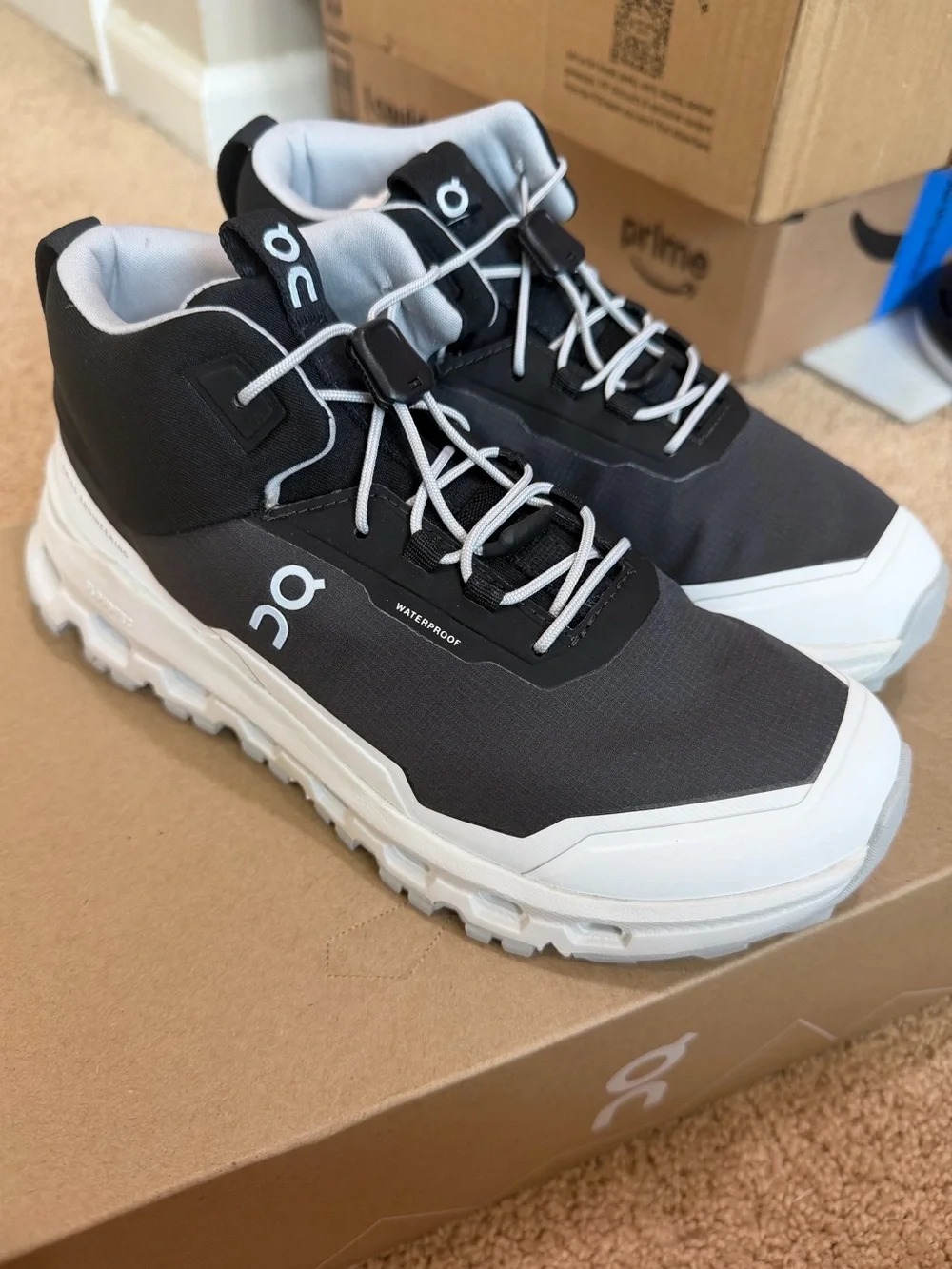 On Clouds brand new