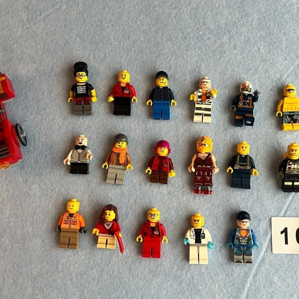 LEGO Mini Characters