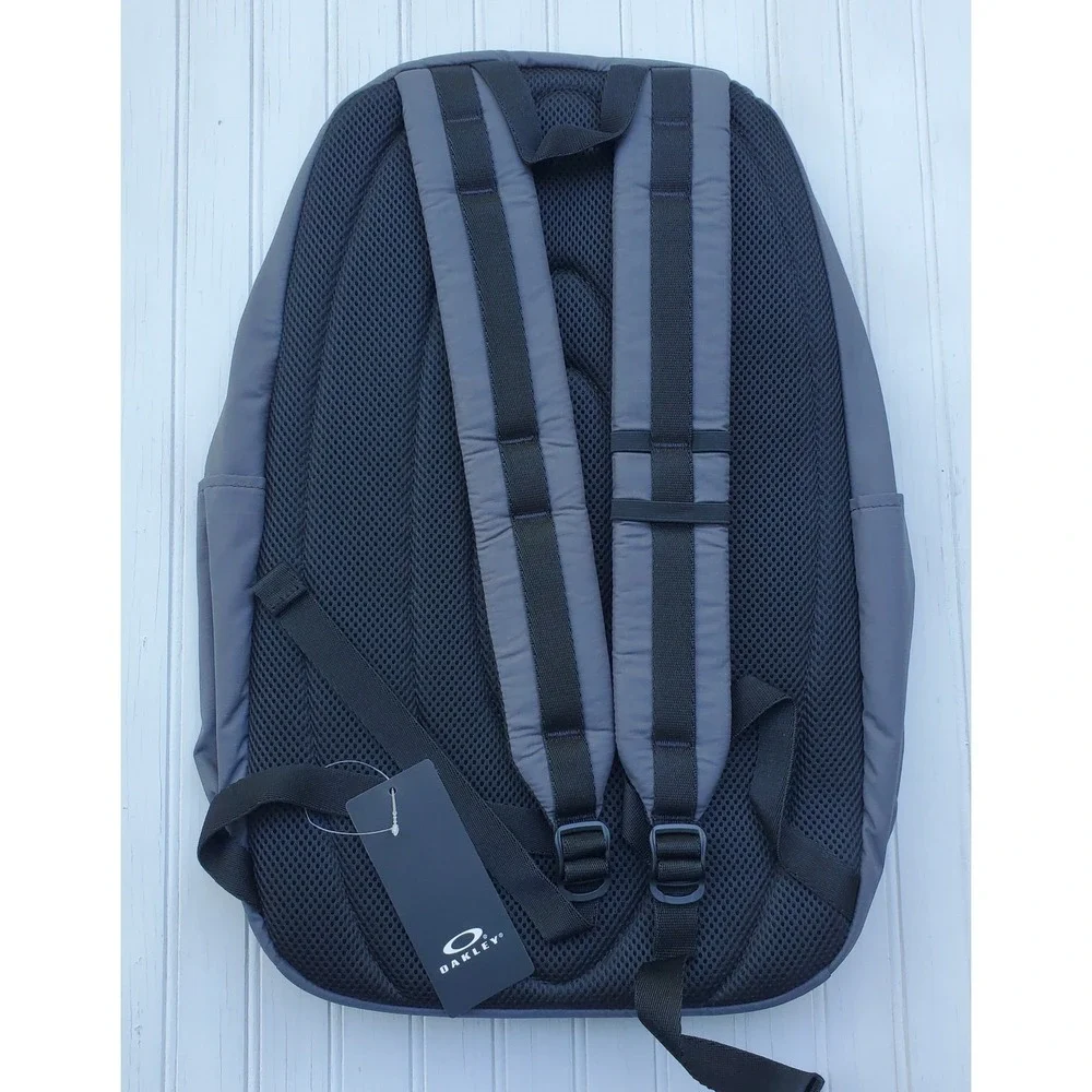 Oakley sport backpack