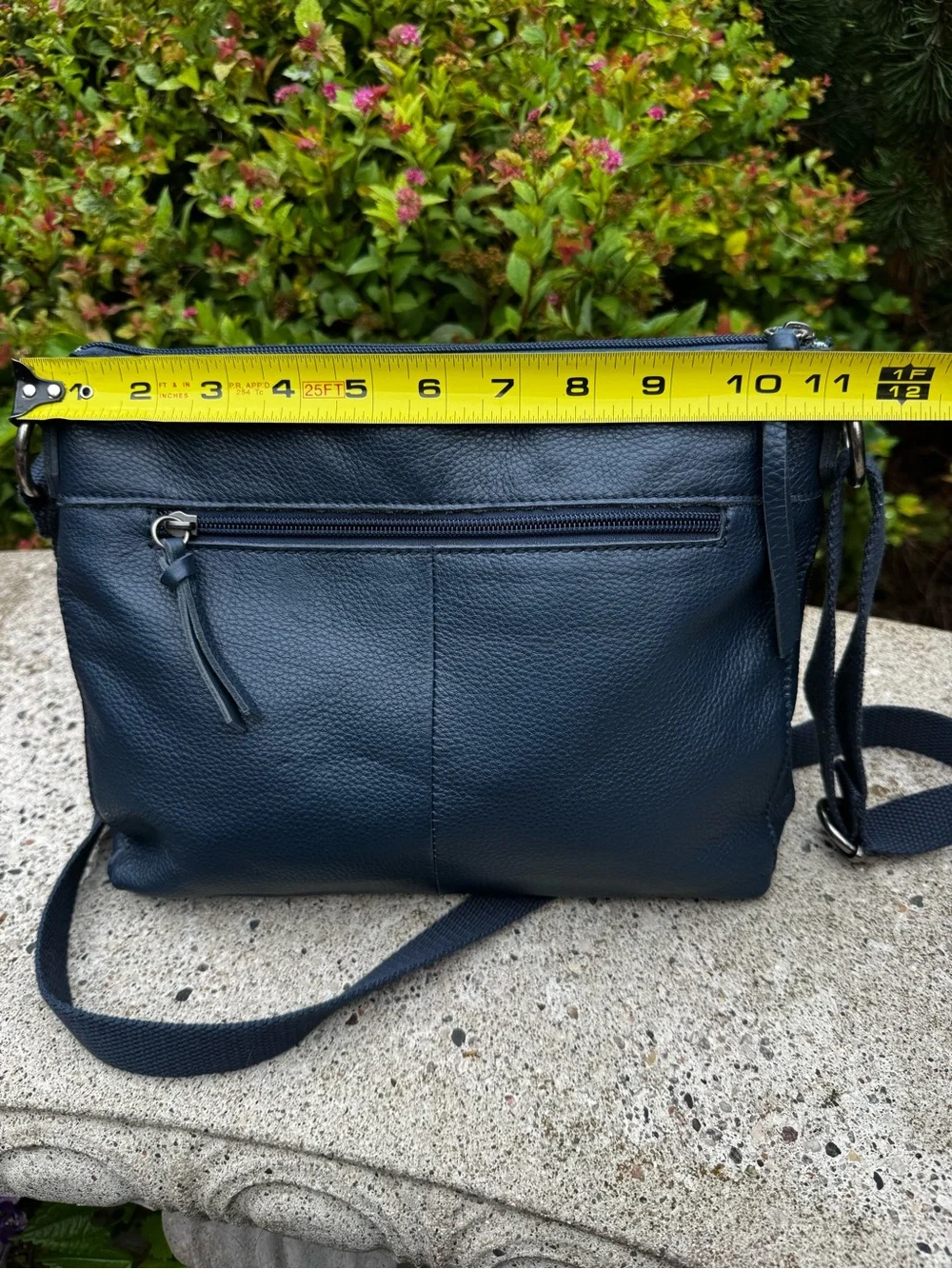 The Sak sleek navy