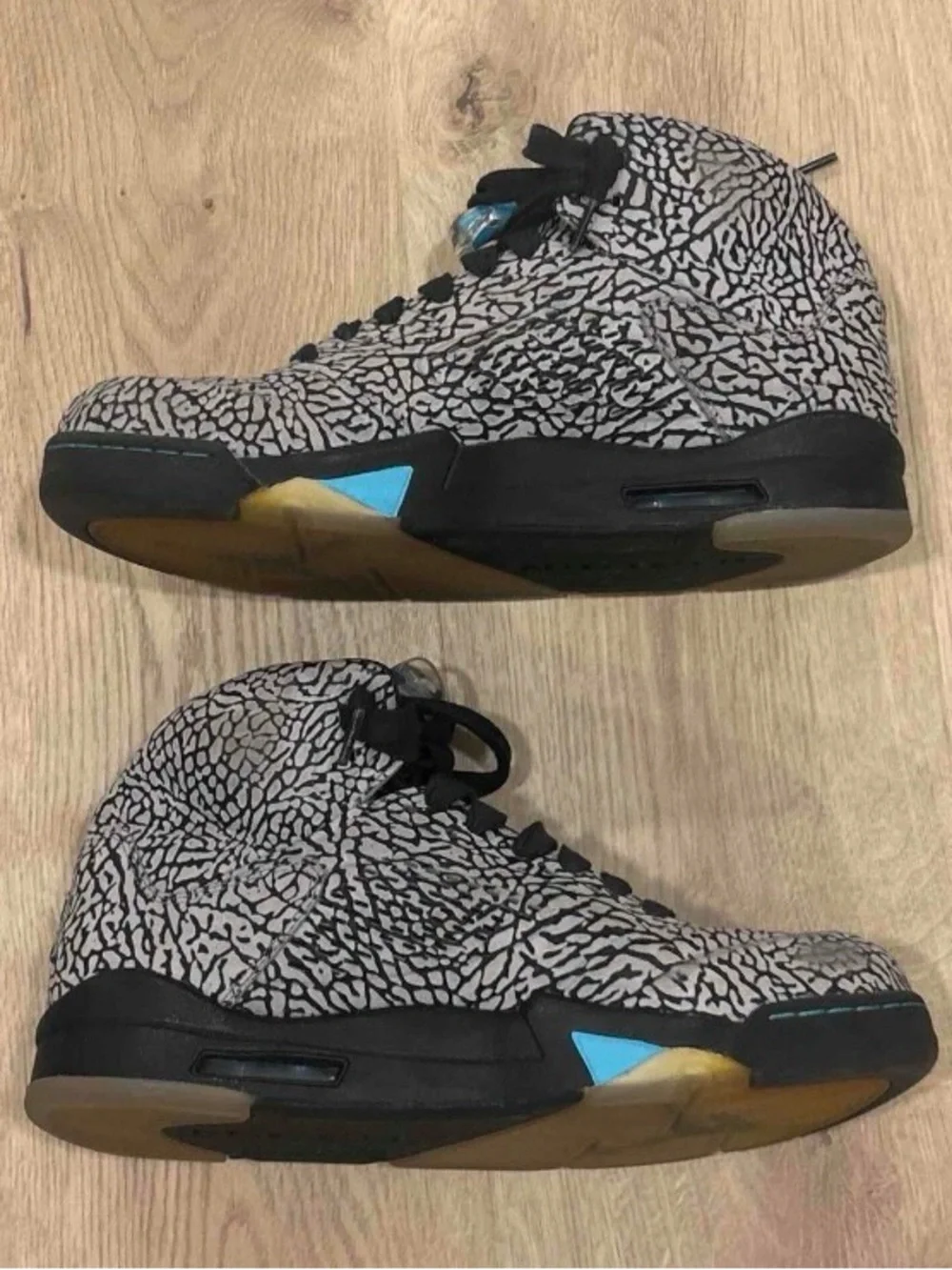 Jordan iconic 3lab5