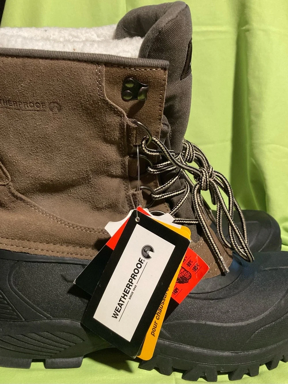 Weatherproof sturdy lace