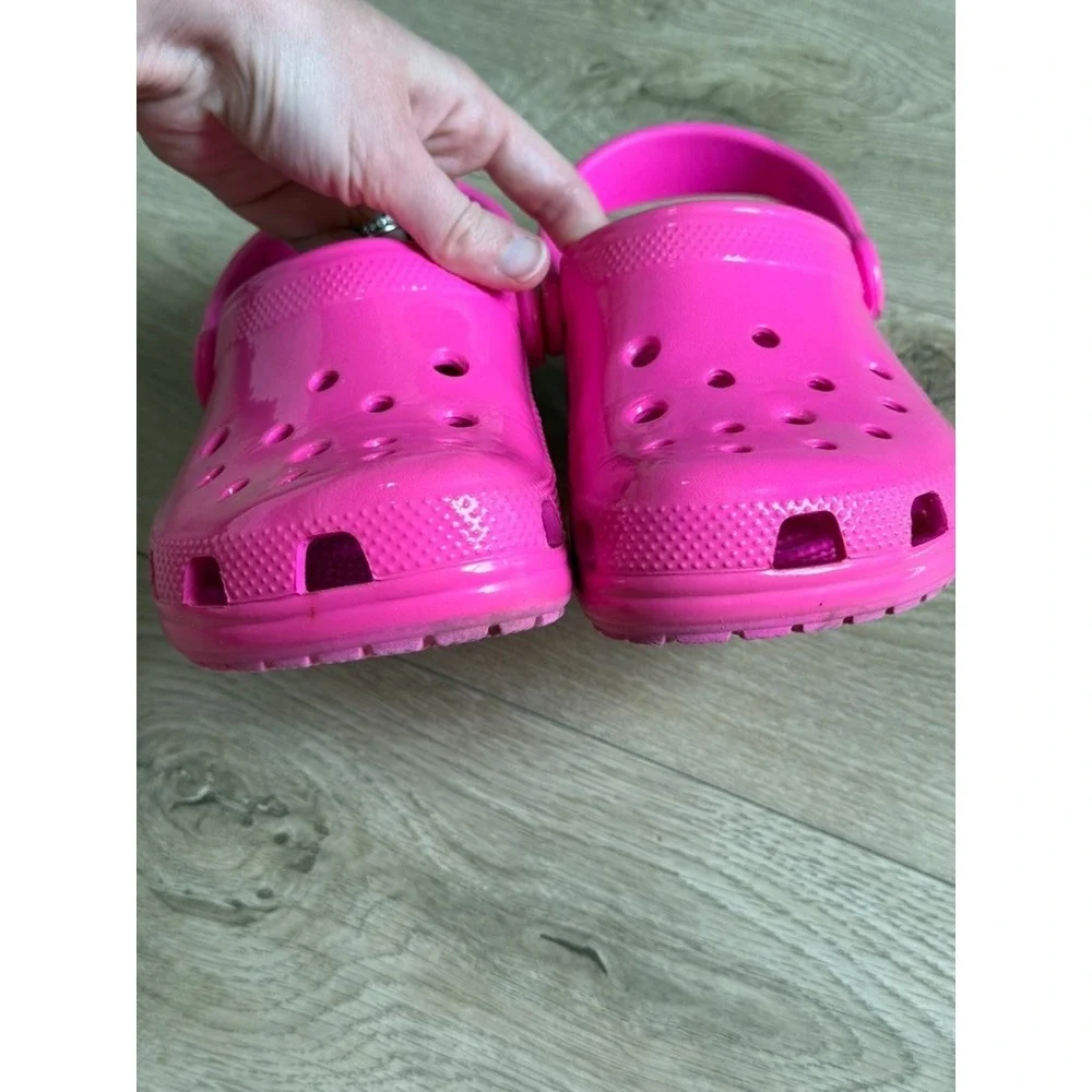 CROCS really good