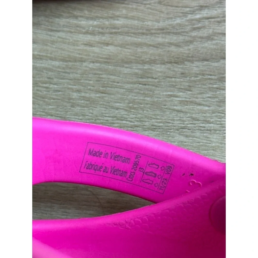 CROCS really good