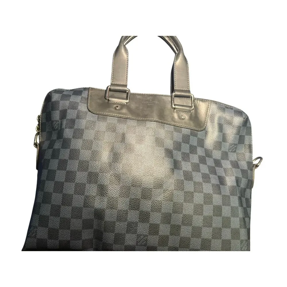 Louis Vuitton authentic louis