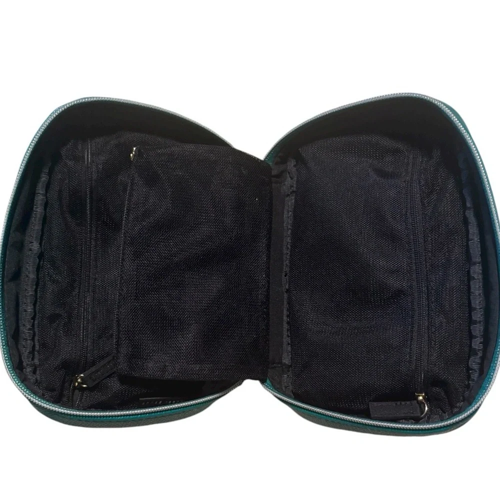 Bobbi Brown structured pebbled