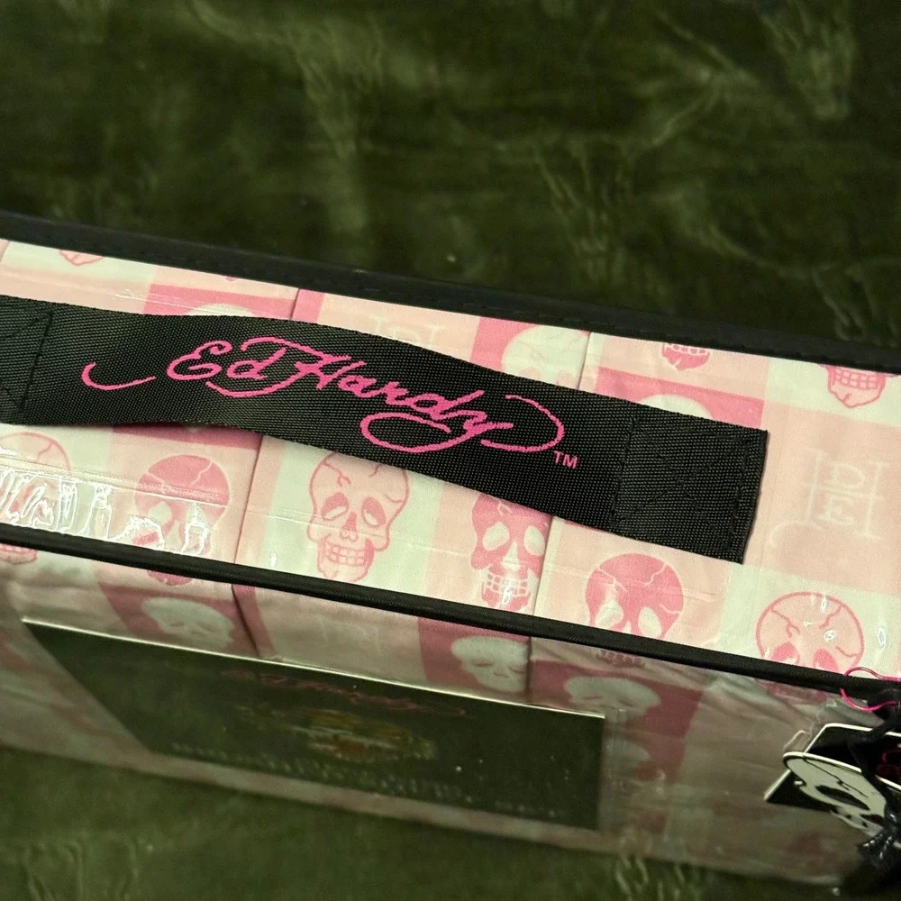 Ed Hardy ed hardy